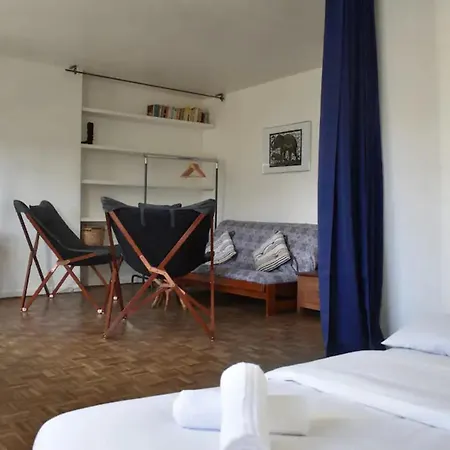 Studio Apart For 4 In Le Marais *